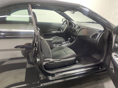 2012 Chrysler 200 Touring