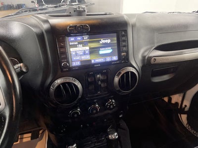 2018 Jeep Wrangler JK Unlimited Freedom Edition 4x4