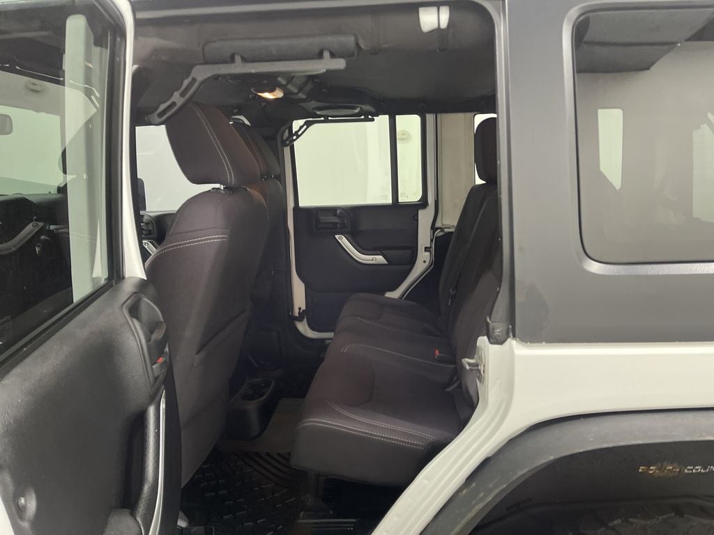 2013 Jeep Wrangler Unlimited Sahara