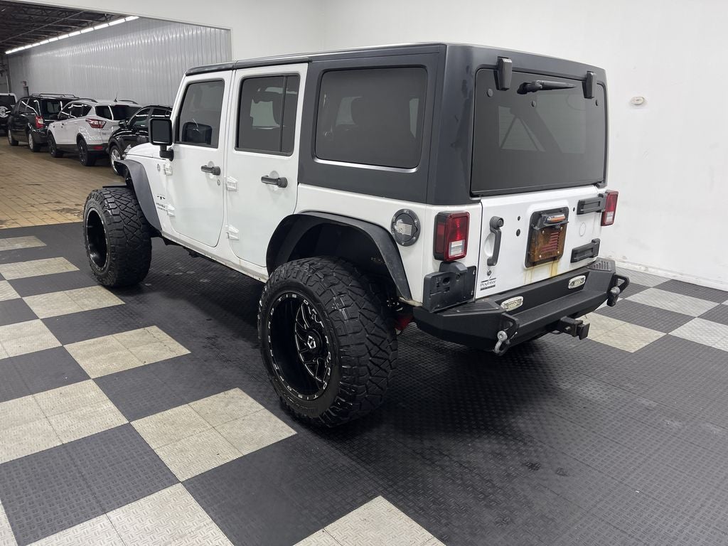 2013 Jeep Wrangler Unlimited Sahara