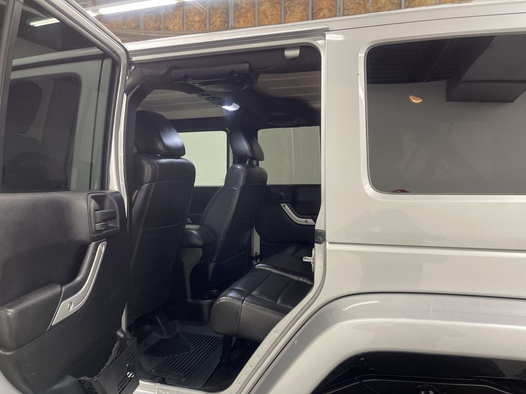 2012 Jeep Wrangler Unlimited Sahara