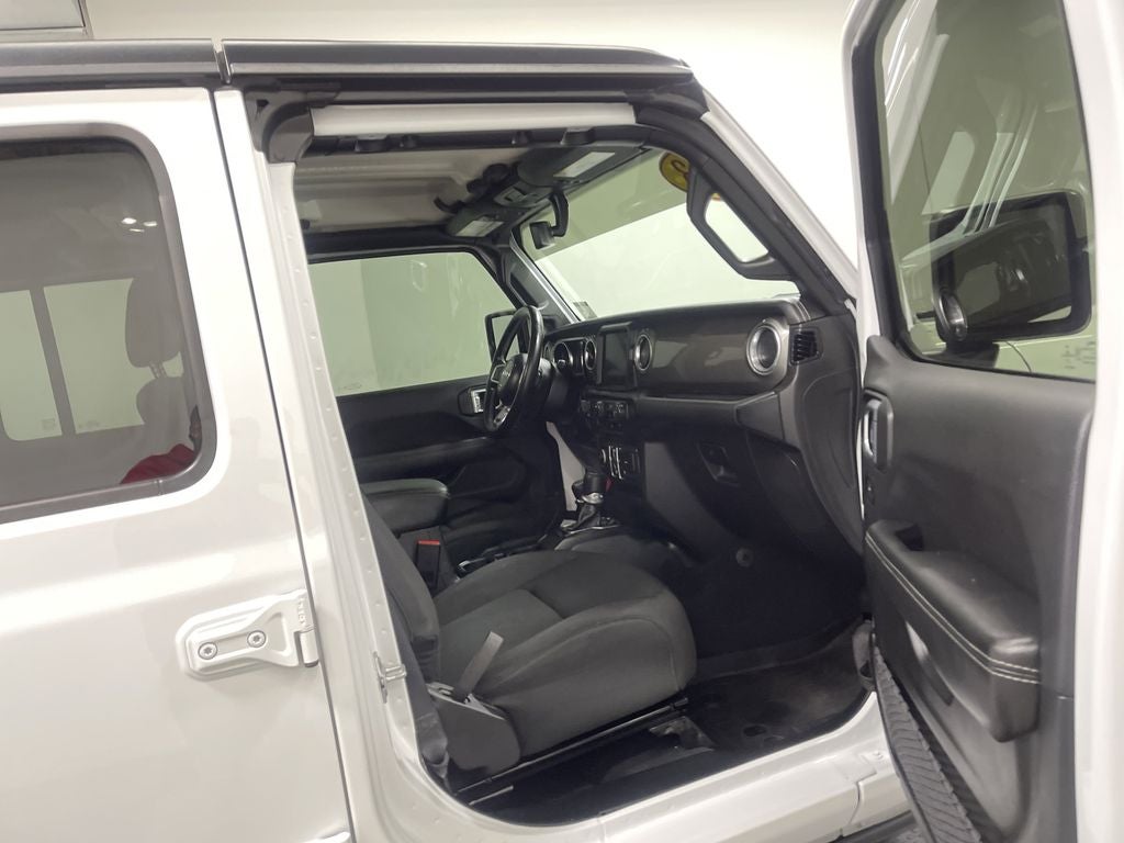 2023 Jeep Wrangler 4-Door Sahara 4x4