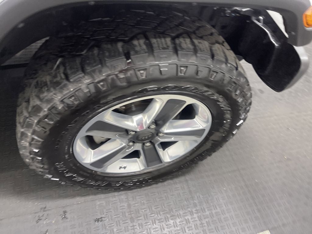 2023 Jeep Wrangler 4-Door Sahara 4x4