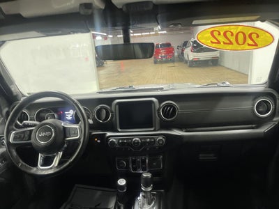 2022 Jeep Wrangler Unlimited Sahara 4x4