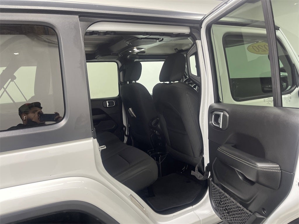 2020 Jeep Wrangler Unlimited Sahara 4X4