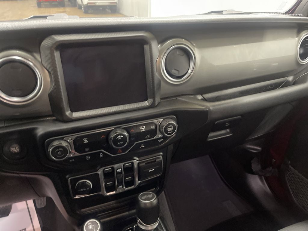 2022 Jeep Wrangler Unlimited Sahara 4x4