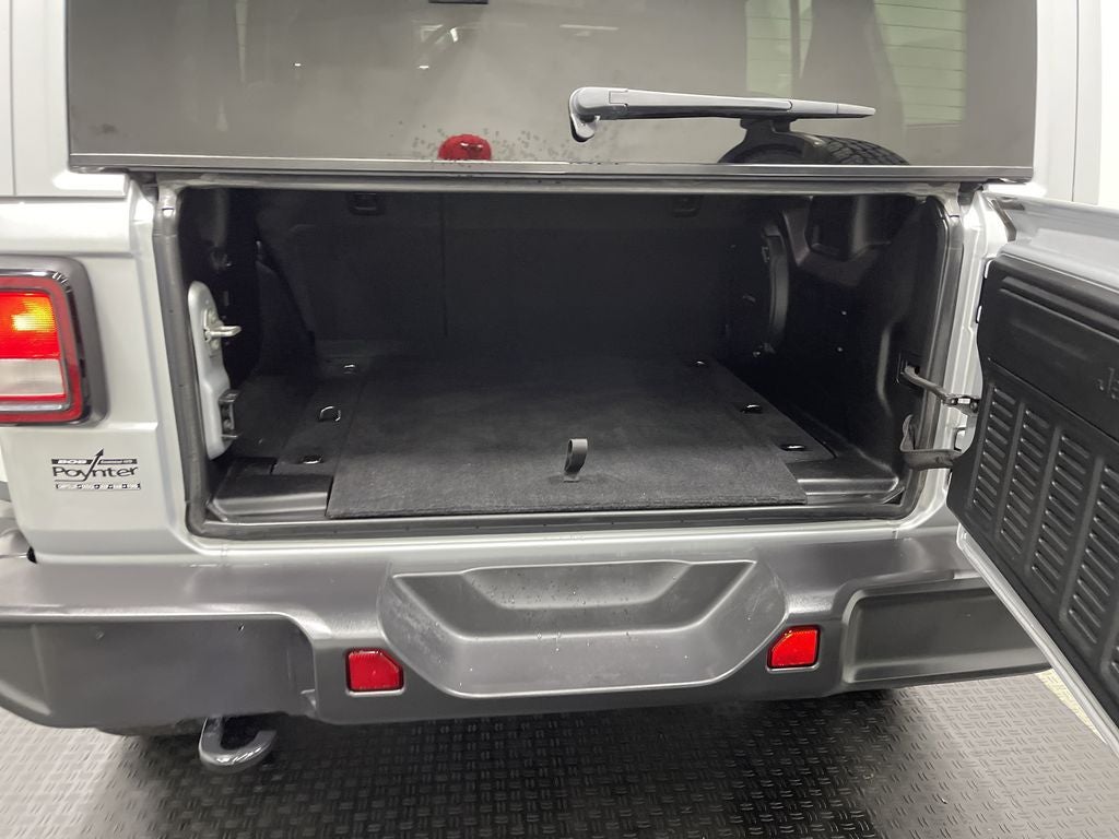 2023 Jeep Wrangler 4-Door Sahara 4x4