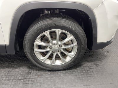 2020 Jeep Cherokee Latitude FWD