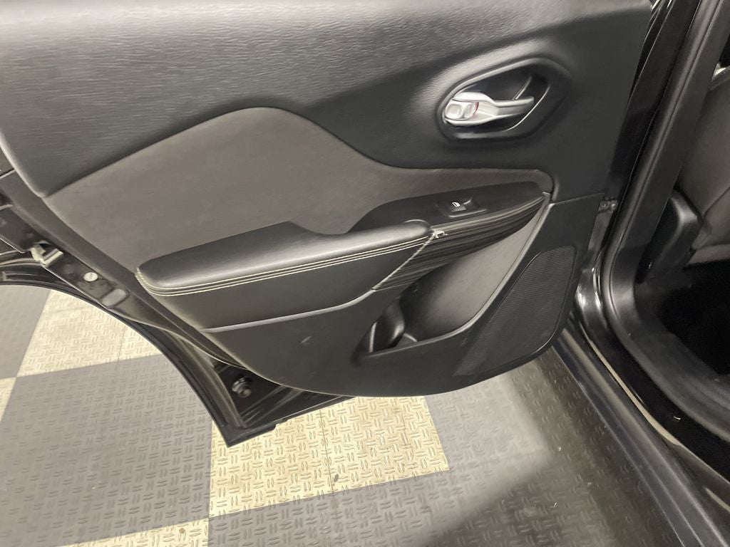2014 Jeep Cherokee Altitude