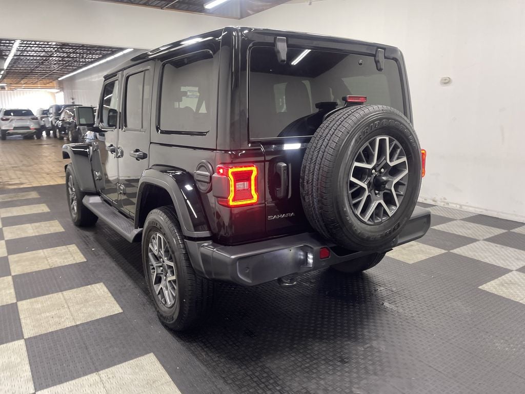 2025 Jeep Wrangler 4-Door Sahara 4x4