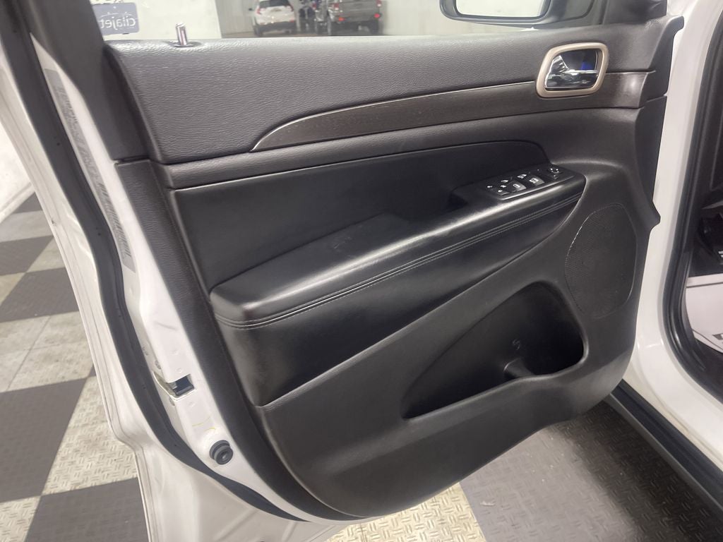 2016 Jeep Grand Cherokee Laredo