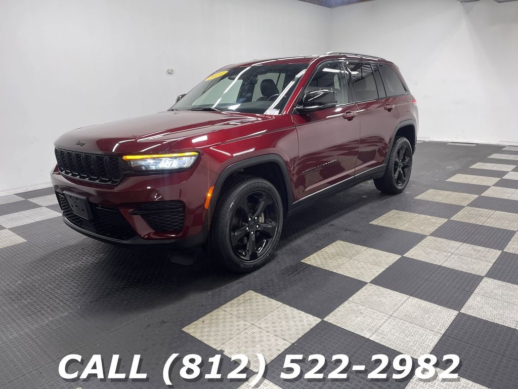 2023 Jeep Grand Cherokee Altitude 4x2