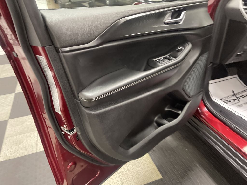 2023 Jeep Grand Cherokee Altitude 4x2