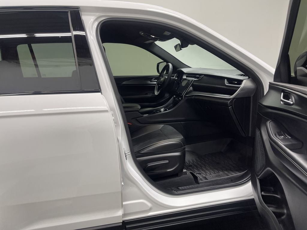 2025 Jeep Grand Cherokee Altitude 4x4