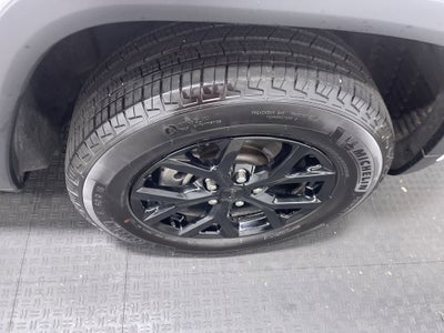 2025 Jeep Grand Cherokee Altitude 4x4