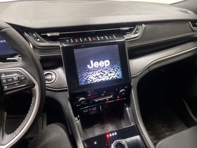 2025 Jeep Grand Cherokee Altitude 4x4