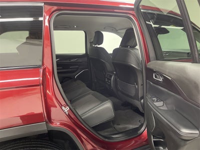 2022 Jeep Grand Cherokee Laredo 4x4