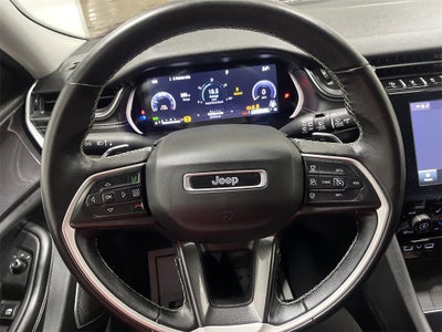 2022 Jeep Grand Cherokee Laredo 4x4