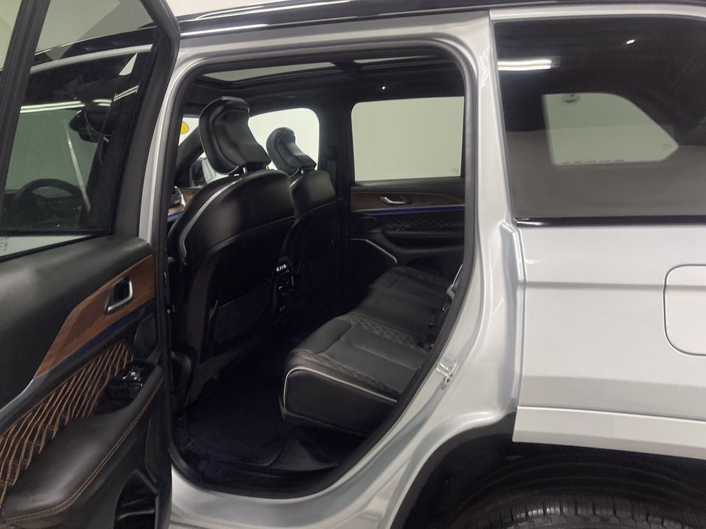 2025 Jeep Grand Cherokee Summit 4x4