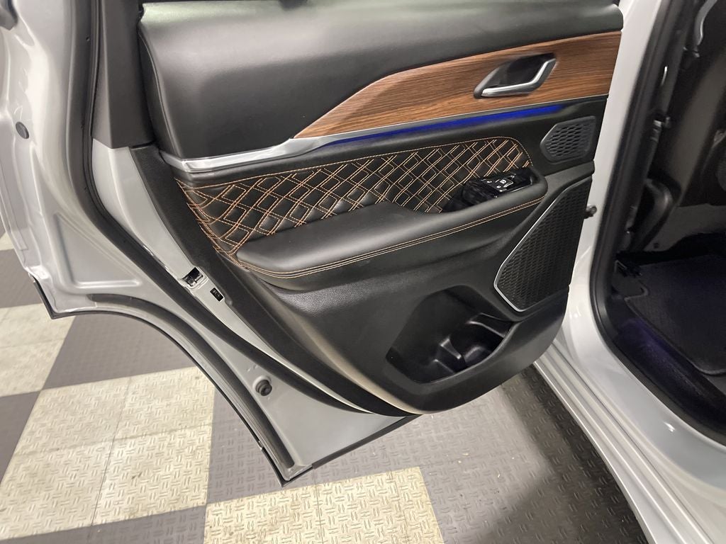 2025 Jeep Grand Cherokee Summit 4x4