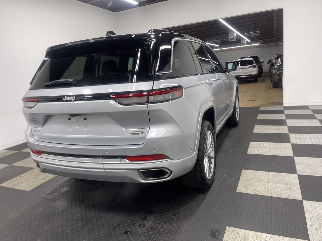2025 Jeep Grand Cherokee Summit 4x4