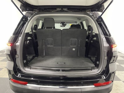 2023 Jeep Grand Cherokee L Laredo 4x4