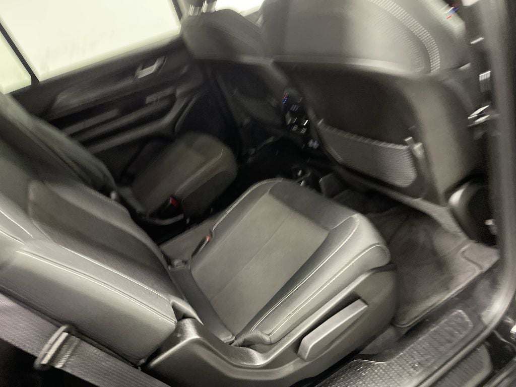 2023 Jeep Grand Cherokee L Laredo 4x4