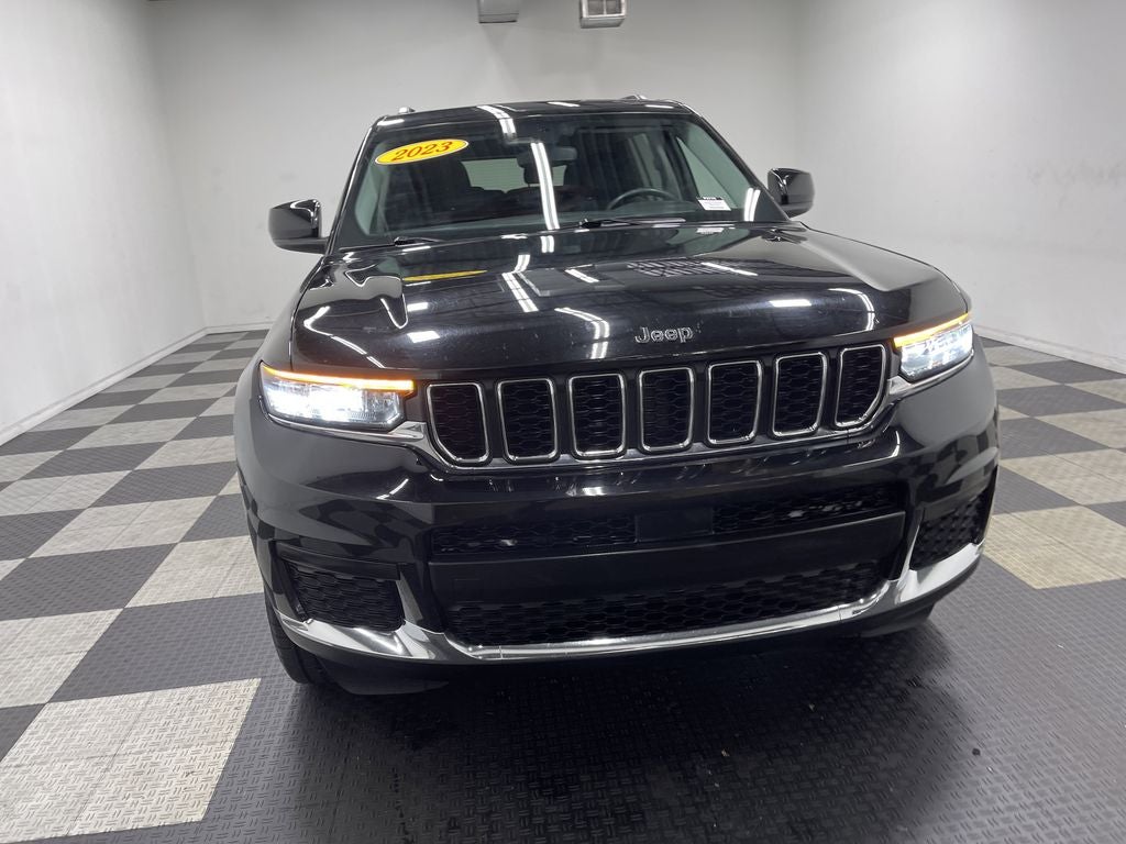 2023 Jeep Grand Cherokee L Laredo 4x4