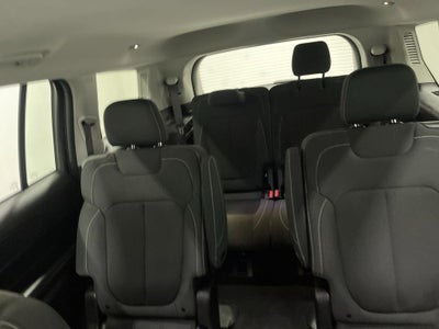 2023 Jeep Grand Cherokee L Laredo 4x4