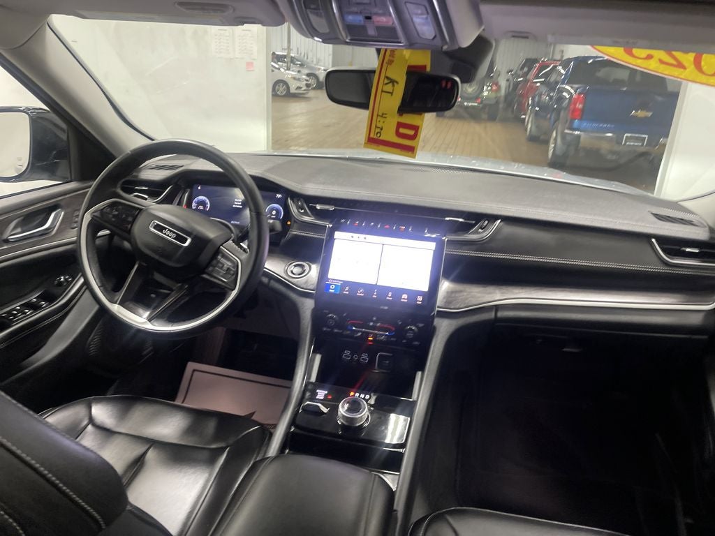 2023 Jeep Grand Cherokee L Limited 4x4