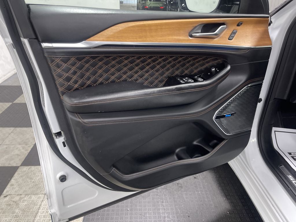 2023 Jeep Grand Cherokee L Summit Reserve 4x4