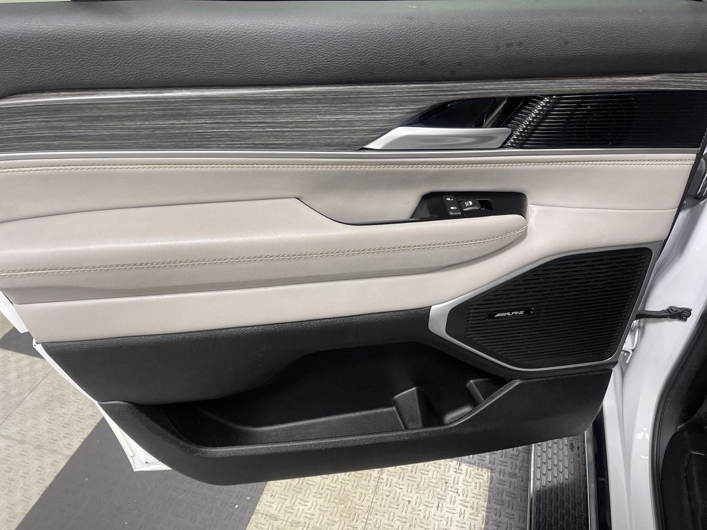 2024 Jeep Wagoneer L Series II 4x2