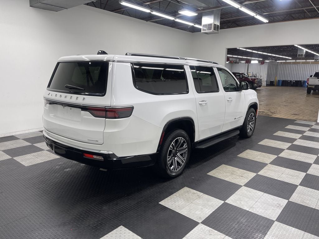 2024 Jeep Wagoneer L Series II 4x2