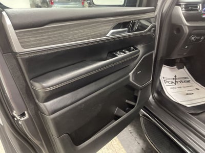 2024 Jeep Wagoneer L Series II 4x2