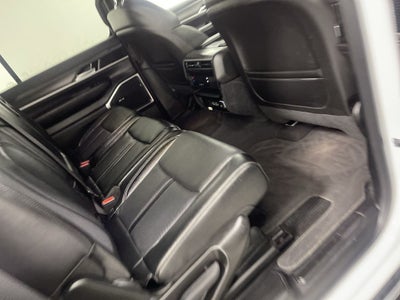 2024 Jeep Wagoneer L Series II 4x2
