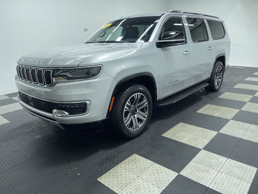 2023 Jeep Wagoneer L Series II 4x2