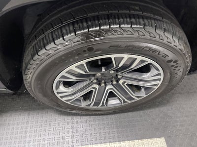 2023 Jeep Wagoneer L Series II 4x2