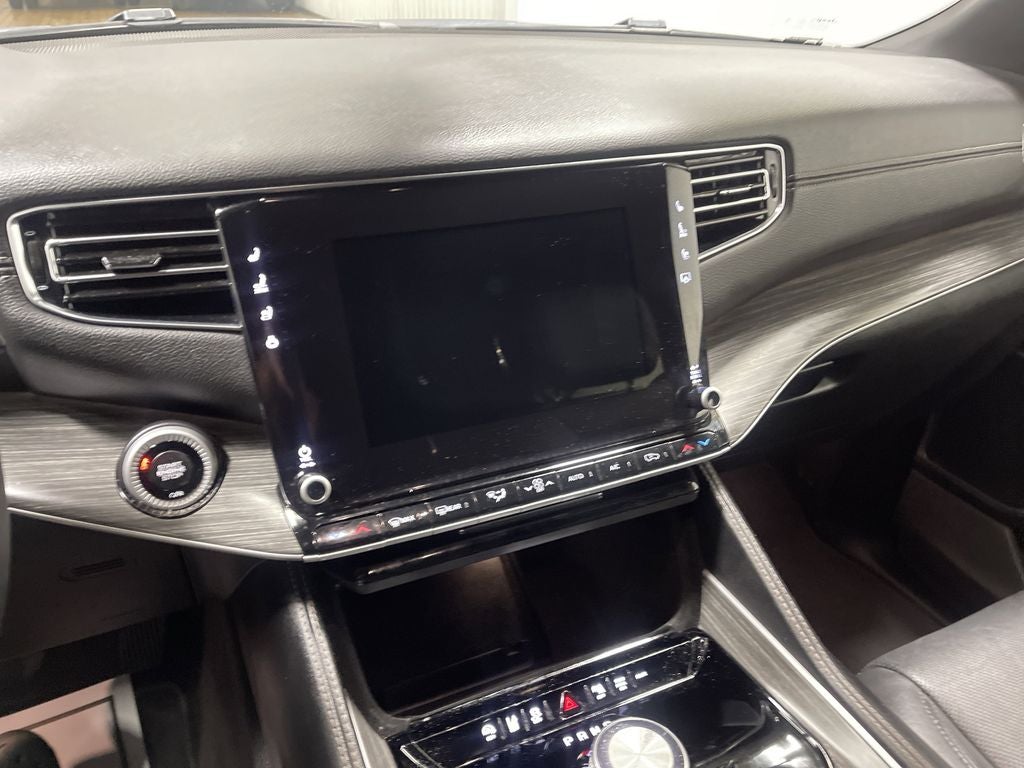 2023 Jeep Wagoneer L Series II 4x2