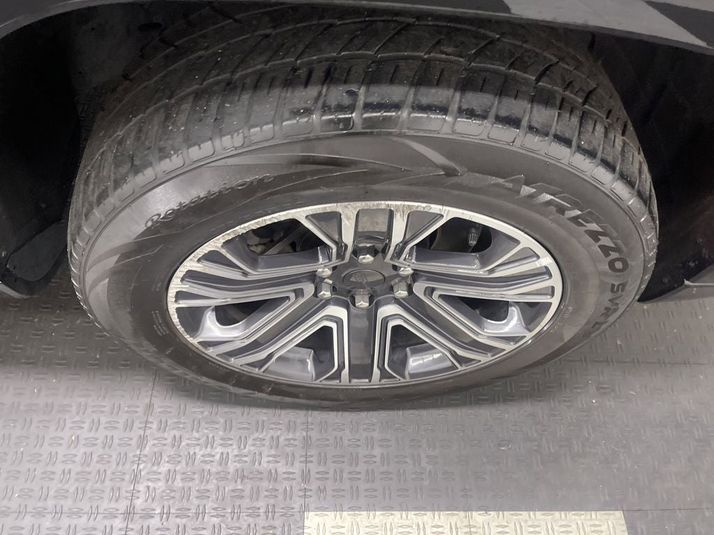 2024 Jeep Wagoneer L Series II 4x2