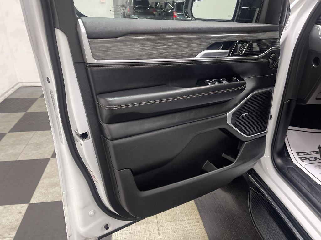 2024 Jeep Wagoneer L Series II 4x4