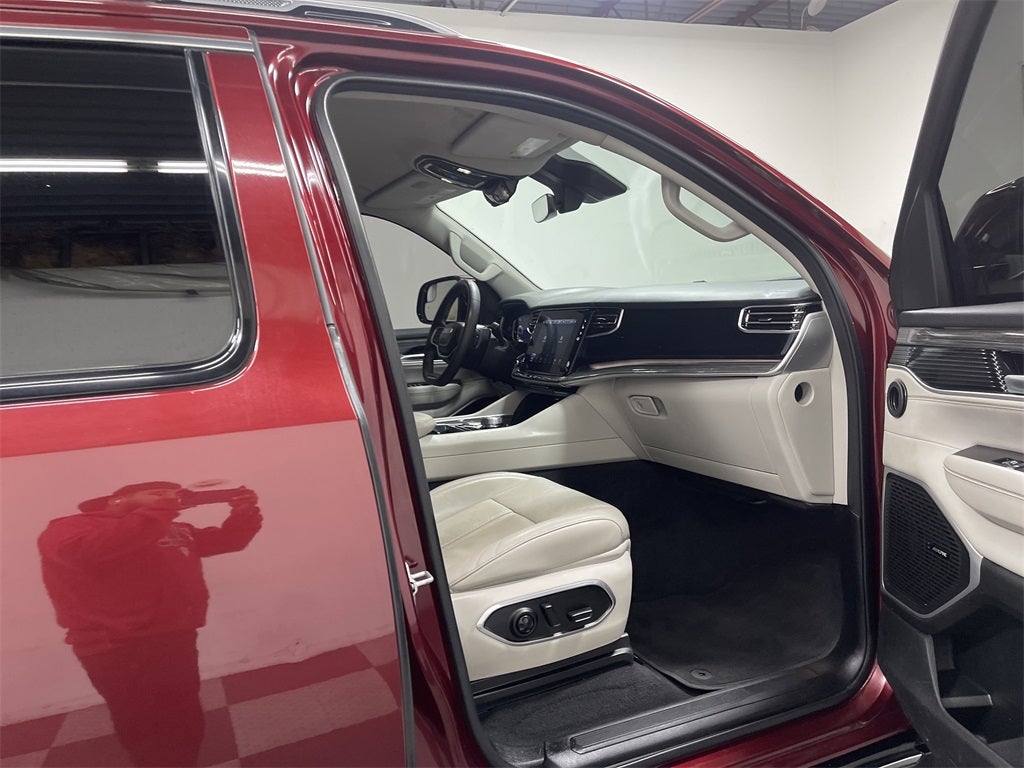 2022 Jeep Wagoneer Series II 4x2