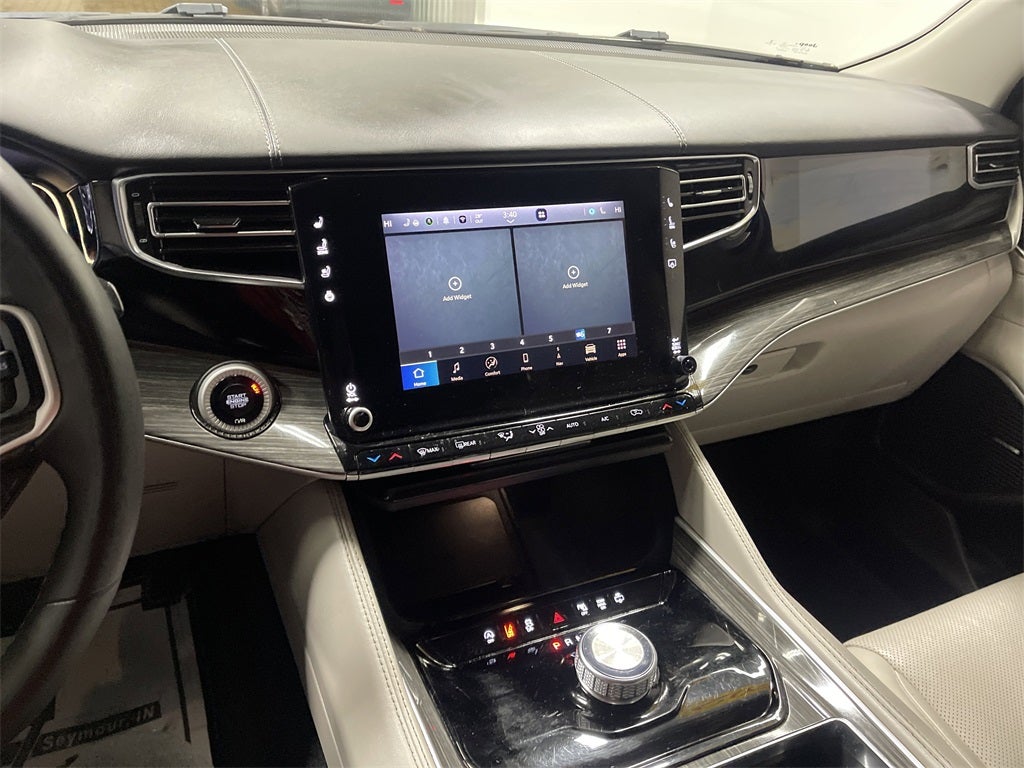 2022 Jeep Wagoneer Series II 4x2