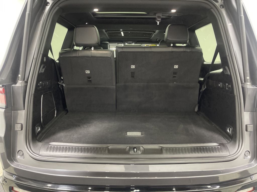 2023 Jeep Wagoneer Series II Carbide 4x4