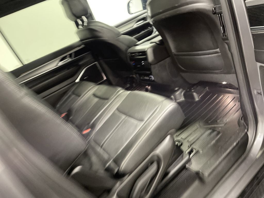 2023 Jeep Wagoneer Series II Carbide 4x4