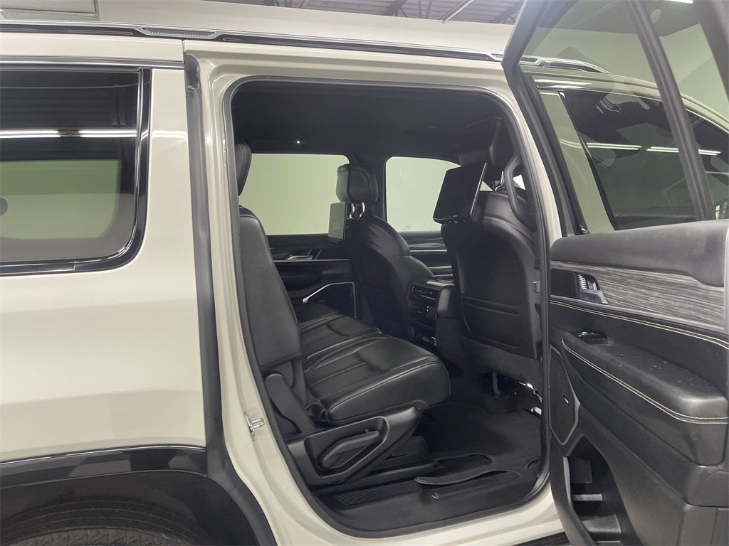 2022 Jeep Wagoneer Series III 4x4