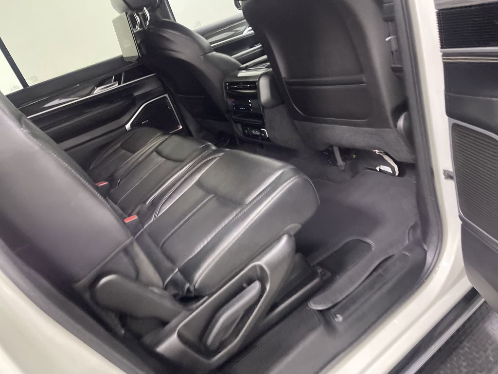 2022 Jeep Wagoneer Series III 4x4