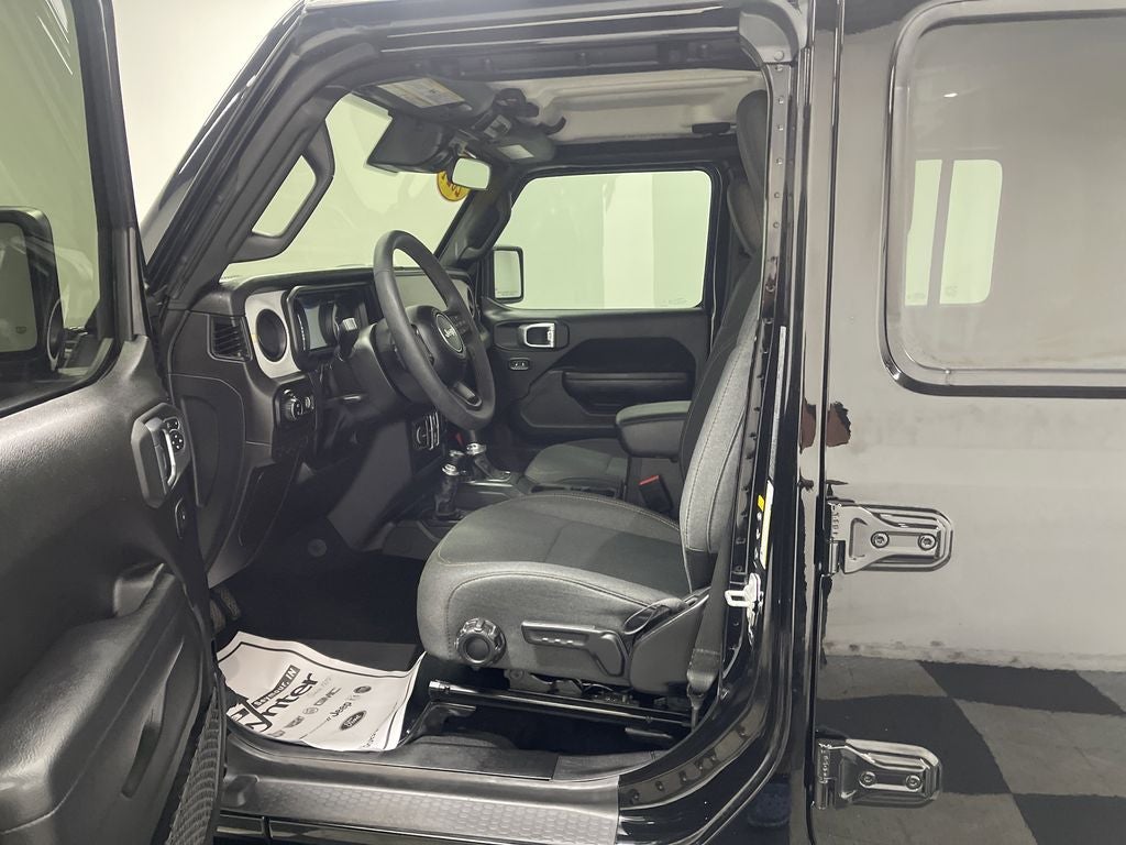 2024 Jeep Gladiator Sport