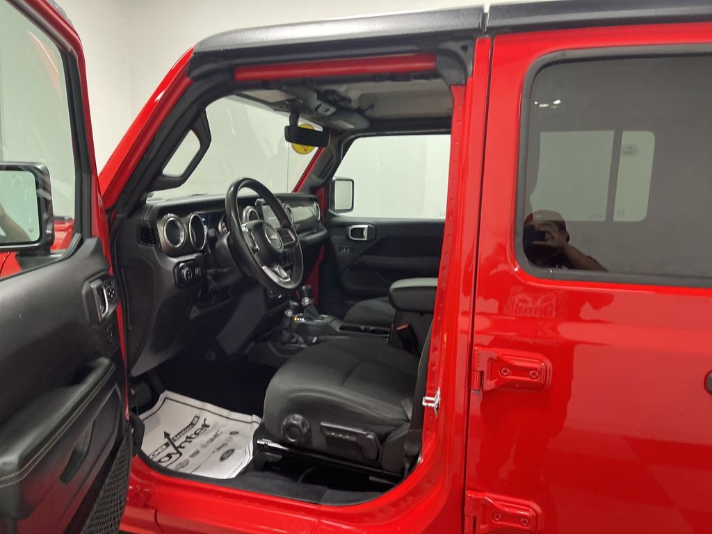 2023 Jeep Gladiator Overland 4x4