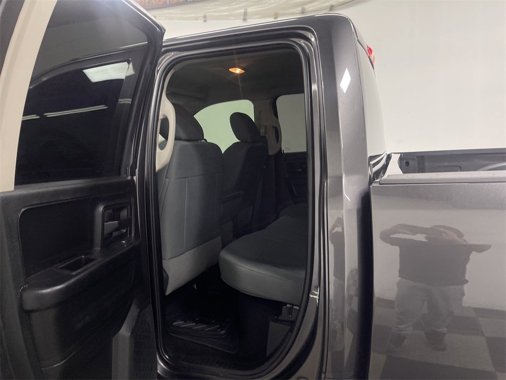 2019 RAM 1500 Classic Express Quad Cab 4x4 6'4' Box