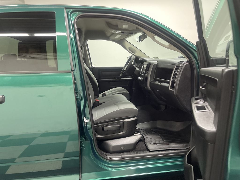 2022 RAM 1500 Classic Tradesman Quad Cab 4x4 6'4' Box